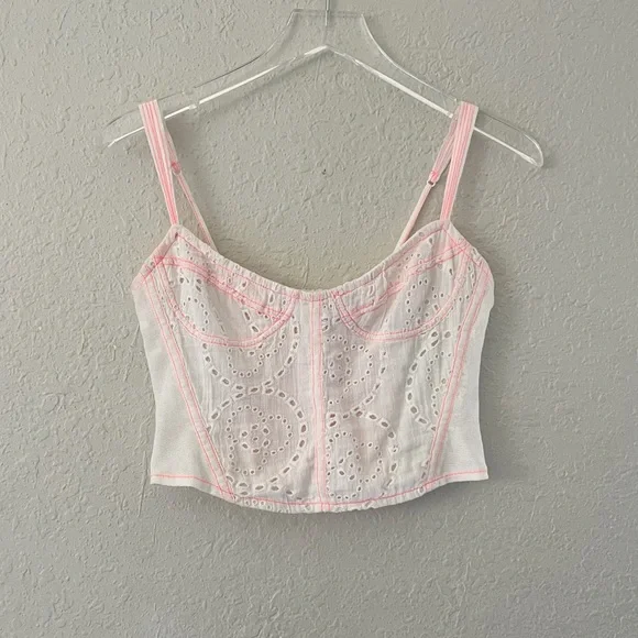 Intimately Free People White Boho Casual Eyelet Strappy Cami Tank Top XS NWOT - Picture 2 of 8